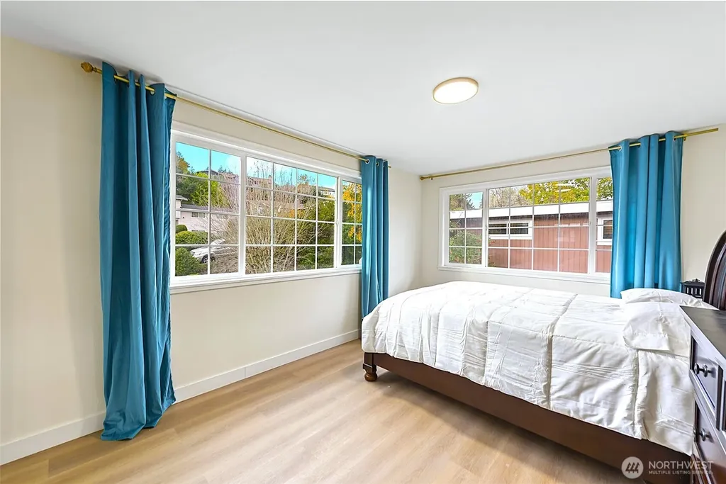 110 174th Place NE Bellevue WA 98008