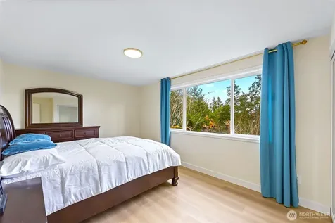 110 174th Place NE Bellevue WA 98008