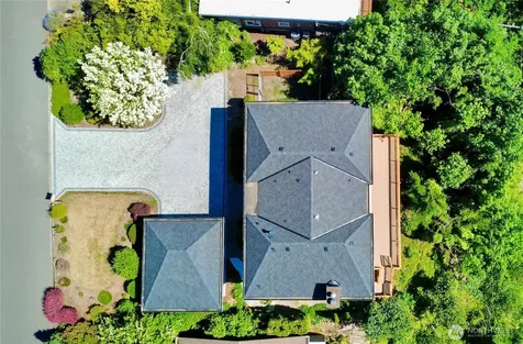 110 174th Place NE Bellevue WA 98008