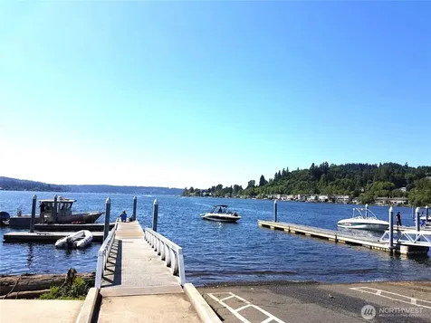 110 174th Place NE Bellevue WA 98008