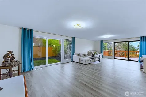 110 174th Place NE Bellevue WA 98008