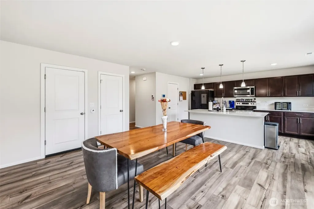 15187 Iverson Loop SE Yelm WA 98597