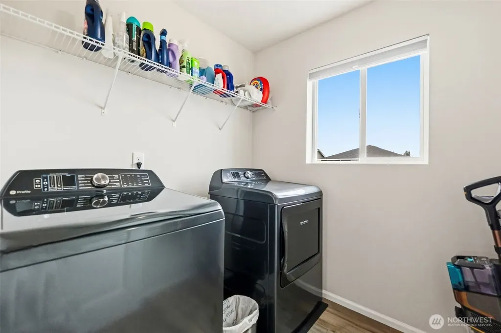 15187 Iverson Loop SE Yelm WA 98597