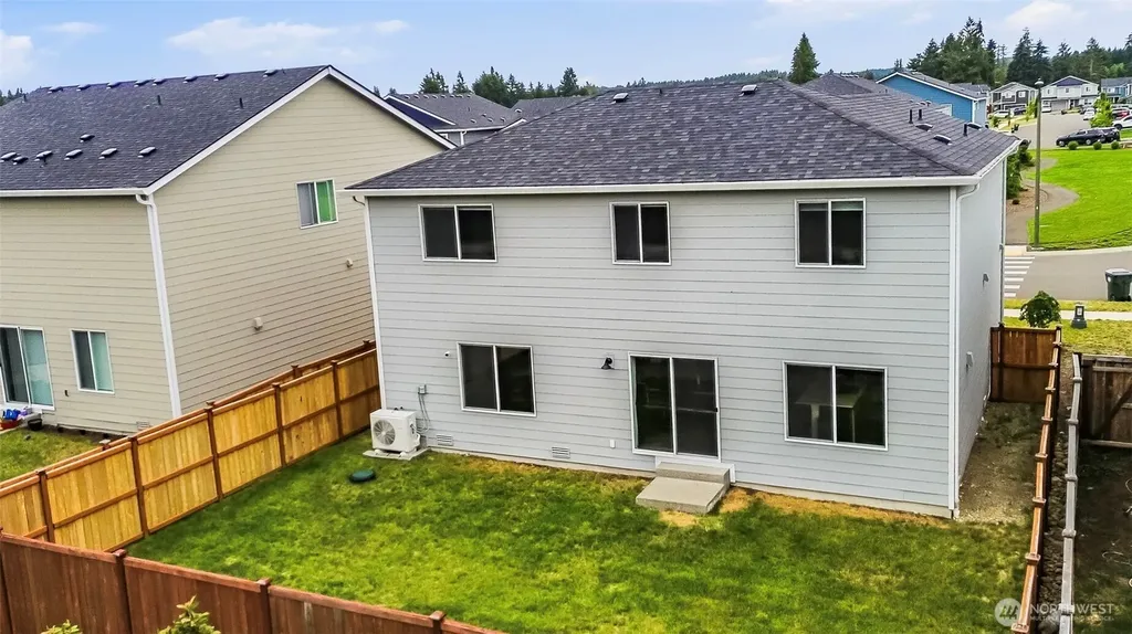 15187 Iverson Loop SE Yelm WA 98597