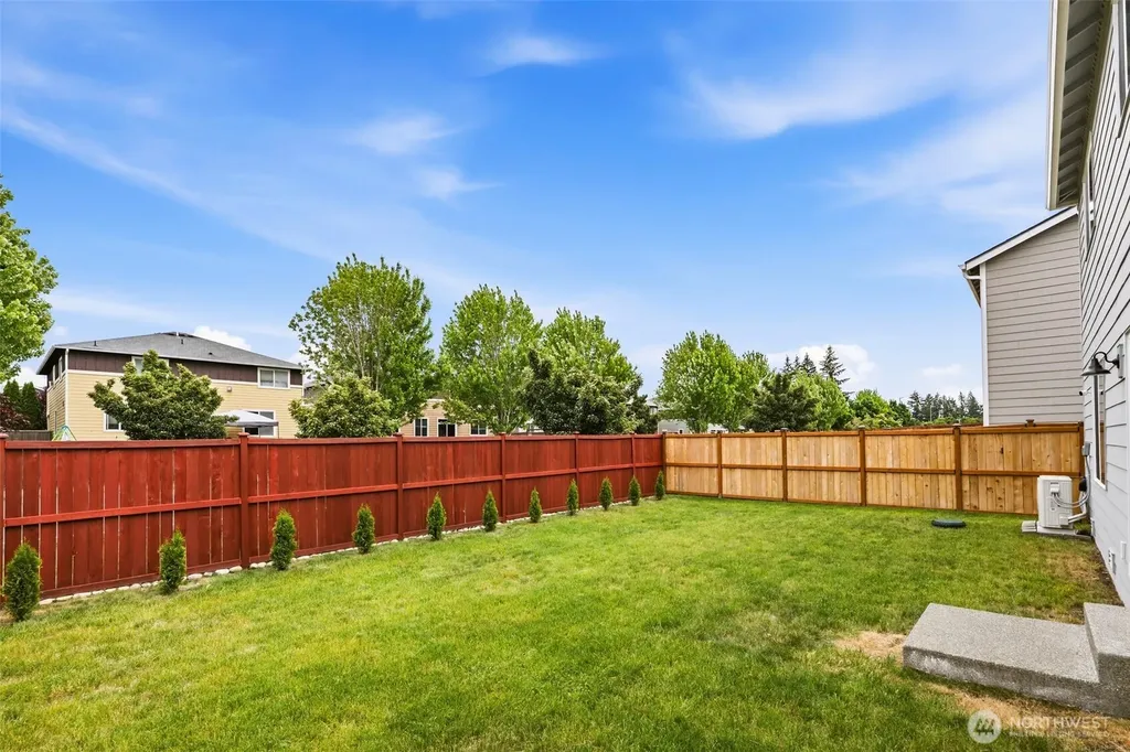 15187 Iverson Loop SE Yelm WA 98597