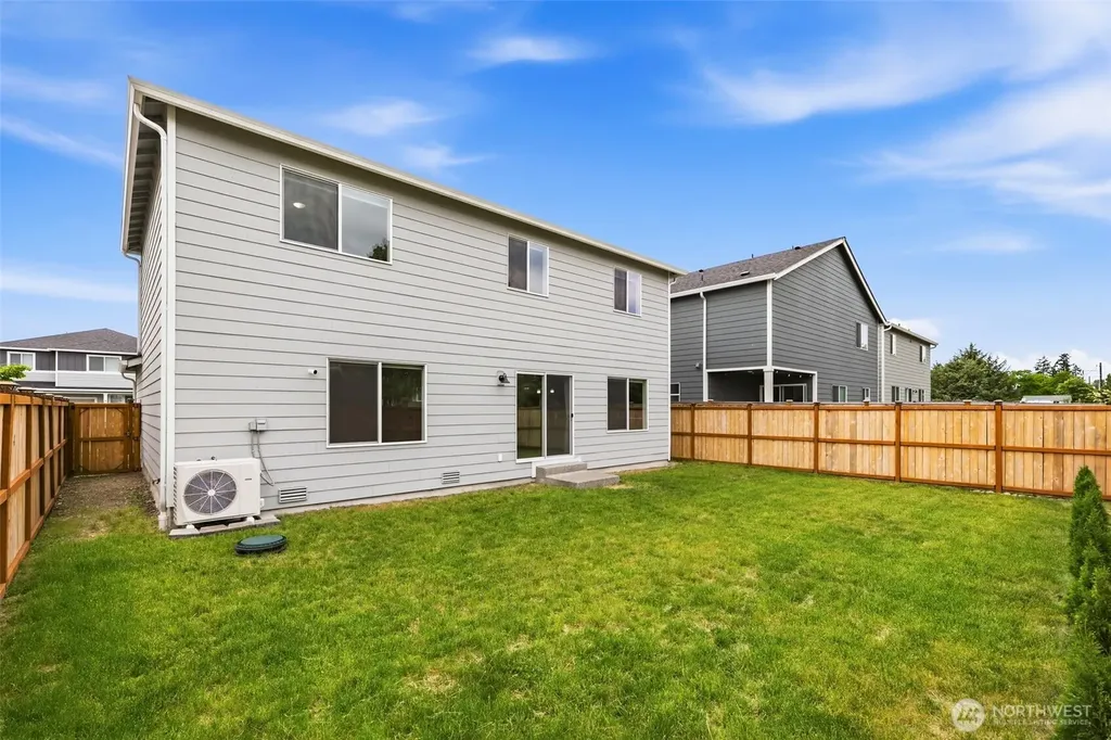 15187 Iverson Loop SE Yelm WA 98597