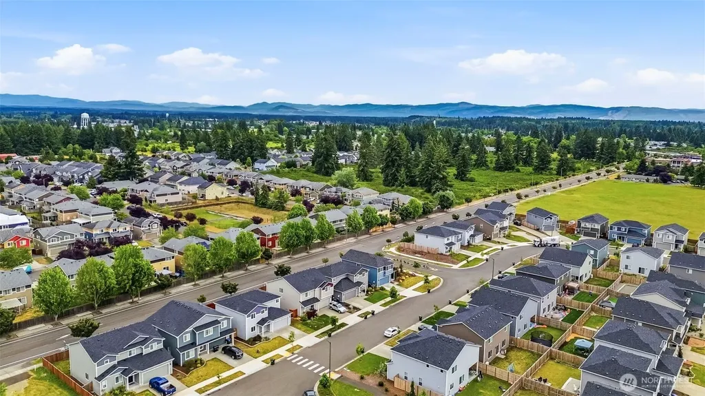 15187 Iverson Loop SE Yelm WA 98597