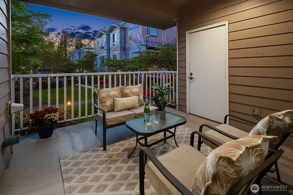 702 Kirkland Way Kirkland WA 98033