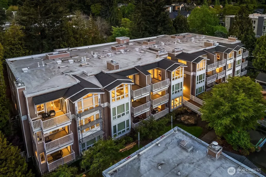 702 Kirkland Way Kirkland WA 98033