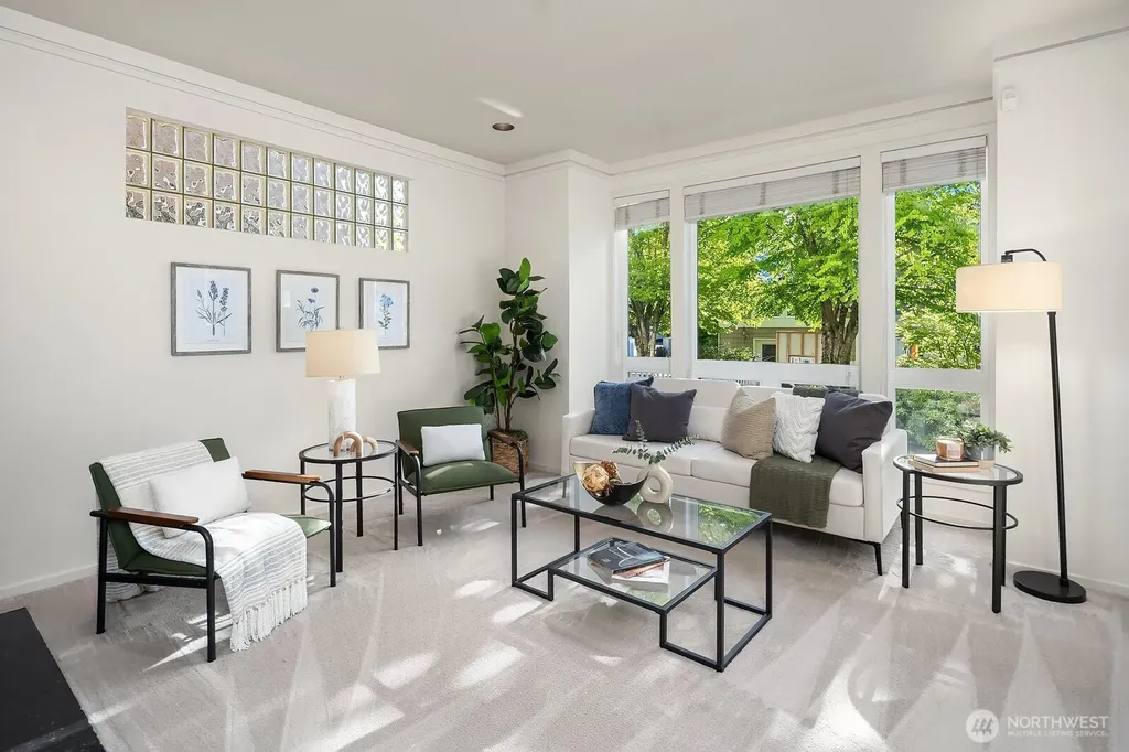 702 Kirkland Way Kirkland WA 98033