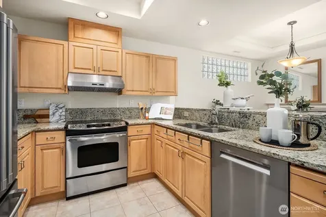 702 Kirkland Way Kirkland WA 98033