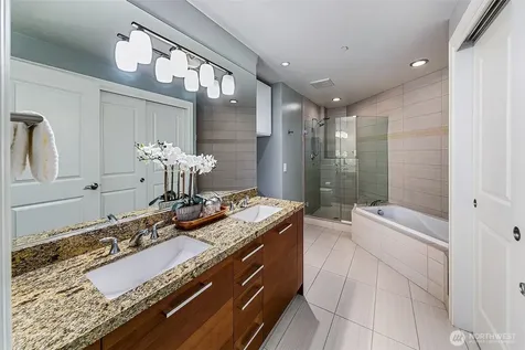 1920 4th Avenue Seattle WA 98101