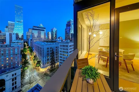 1920 4th Avenue Seattle WA 98101