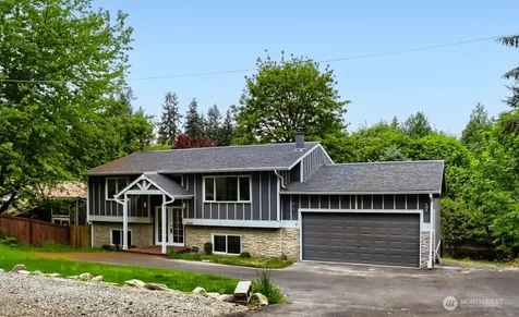 6420 NE 198th Street Kenmore WA 98028