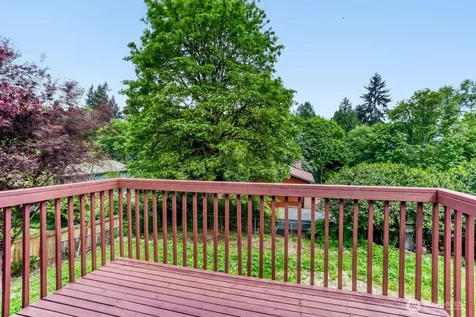 6420 NE 198th Street Kenmore WA 98028