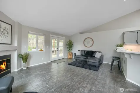 25920 202nd Avenue SE Covington WA 98042