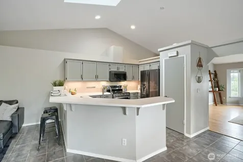 25920 202nd Avenue SE Covington WA 98042