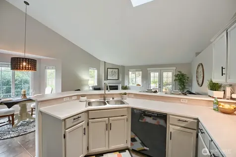 25920 202nd Avenue SE Covington WA 98042