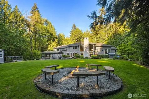 16915 226th Avenue NE Woodinville WA 98077