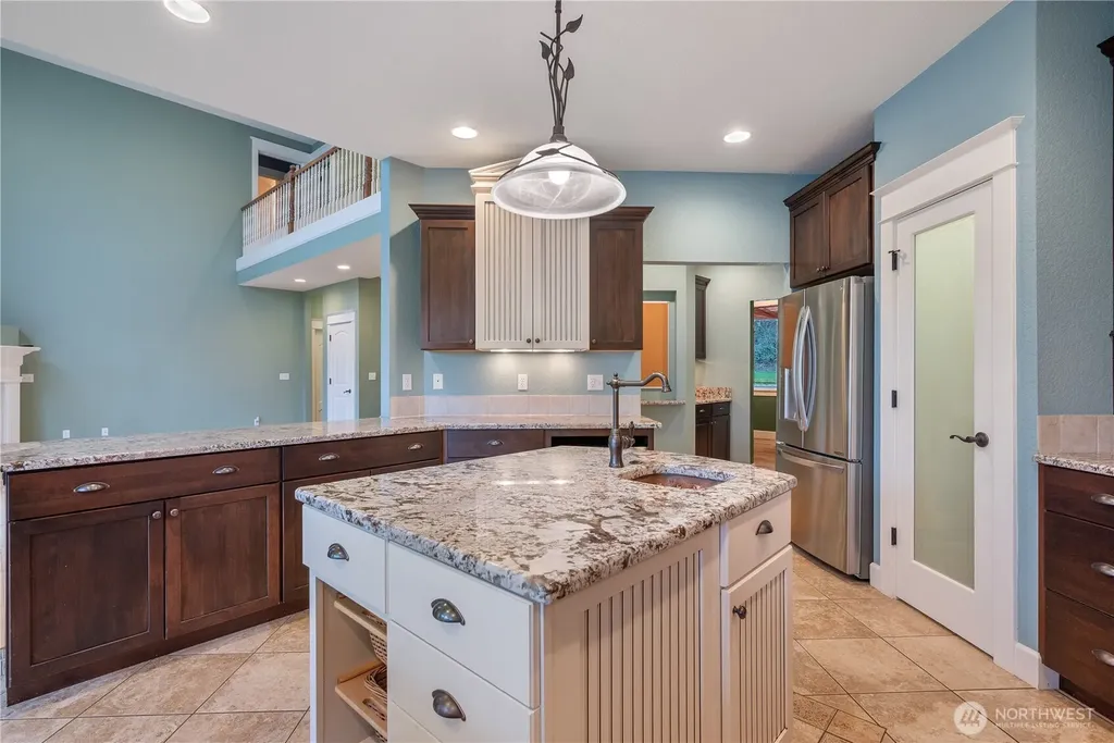 547 Lone Oak Road Longview WA 98632