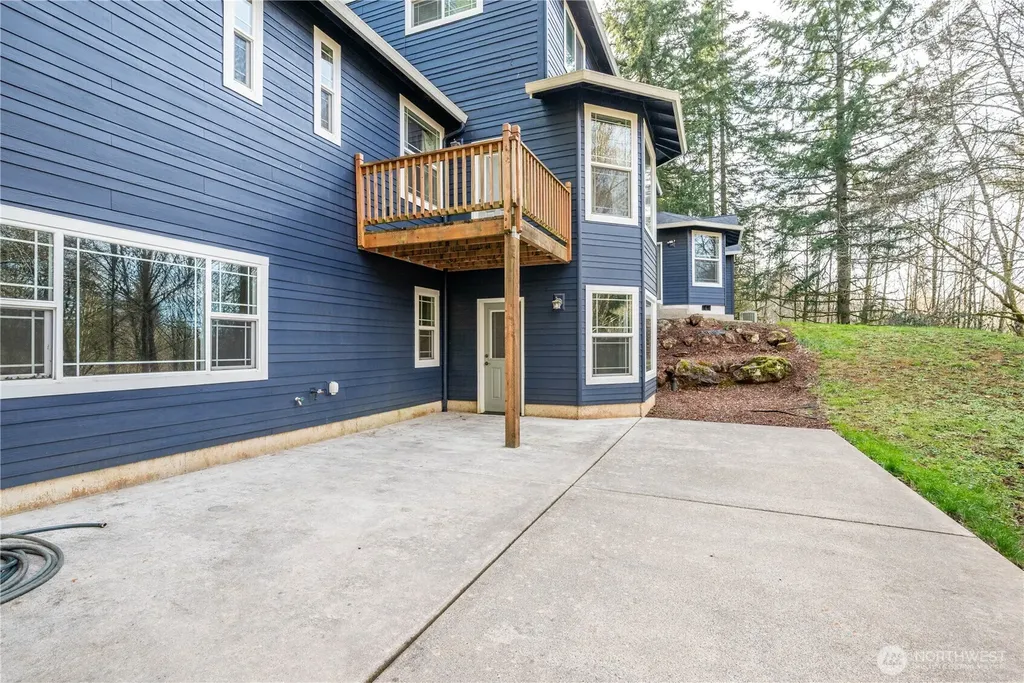 547 Lone Oak Road Longview WA 98632