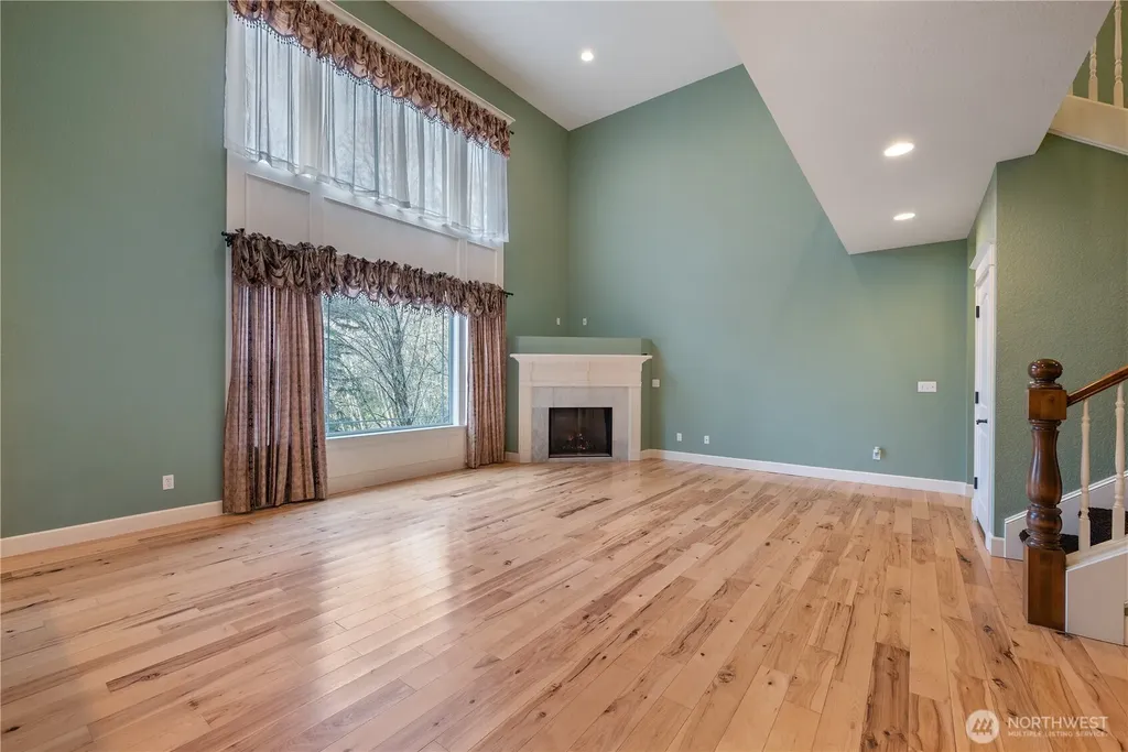 547 Lone Oak Road Longview WA 98632