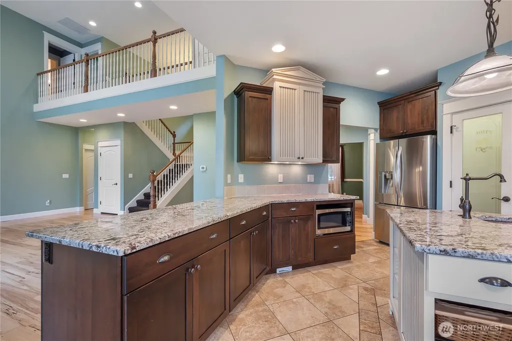 547 Lone Oak Road Longview WA 98632