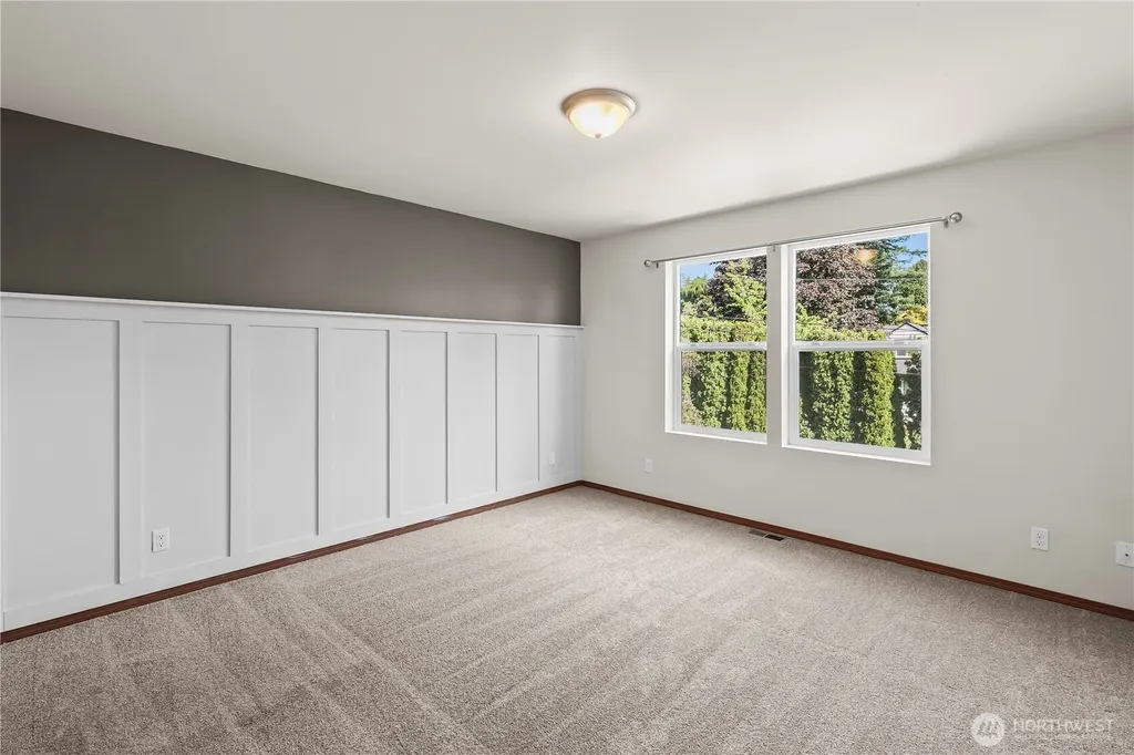 2647 19th Street Bremerton WA 98312