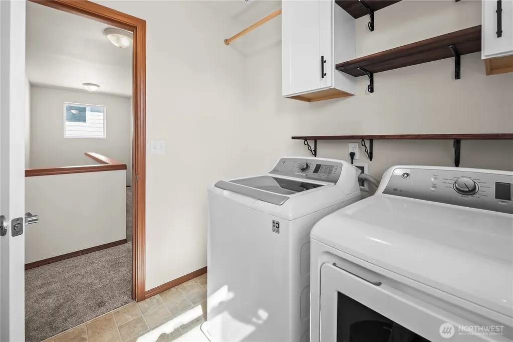 2647 19th Street Bremerton WA 98312