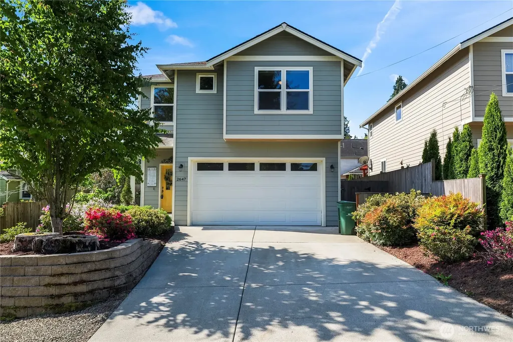 2647 19th Street Bremerton WA 98312
