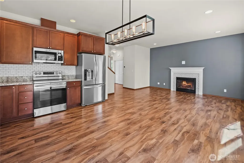 2647 19th Street Bremerton WA 98312
