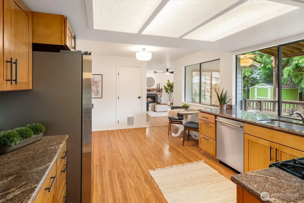 20106 96th Avenue NE Bothell WA 98011