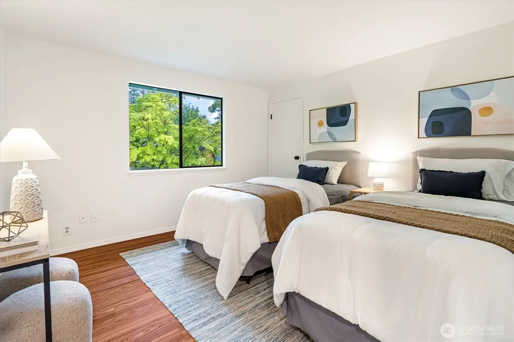 20106 96th Avenue NE Bothell WA 98011