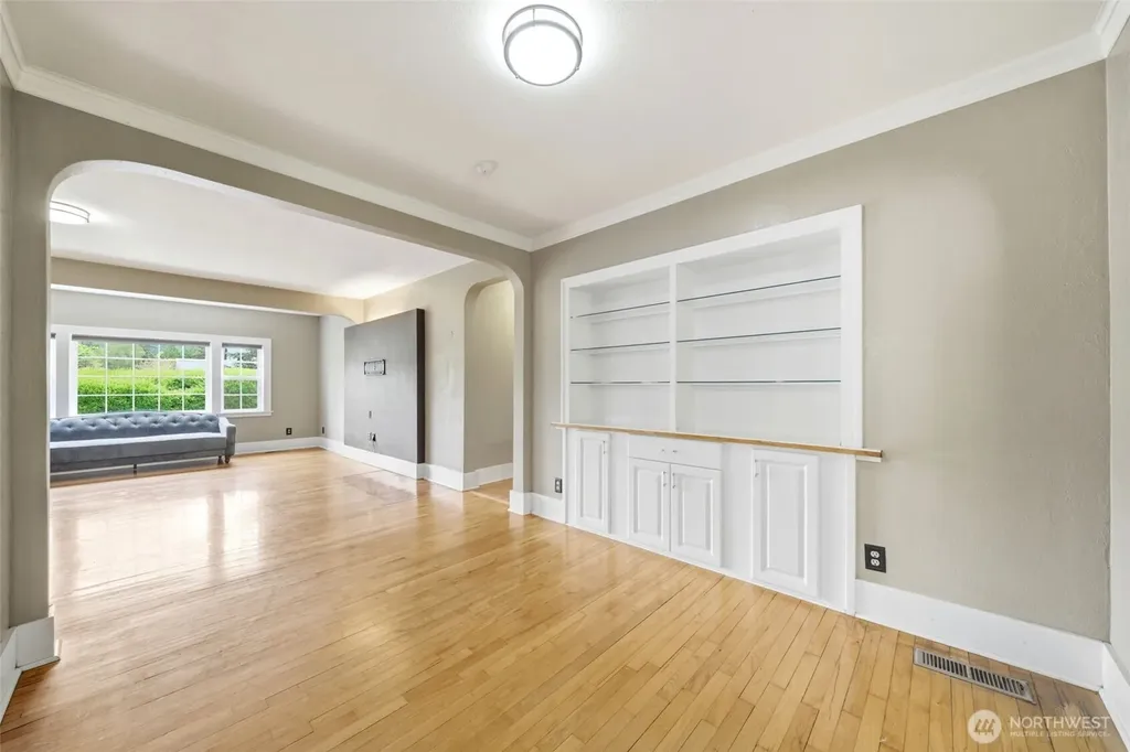 3083 Pine Street Longview WA 98632