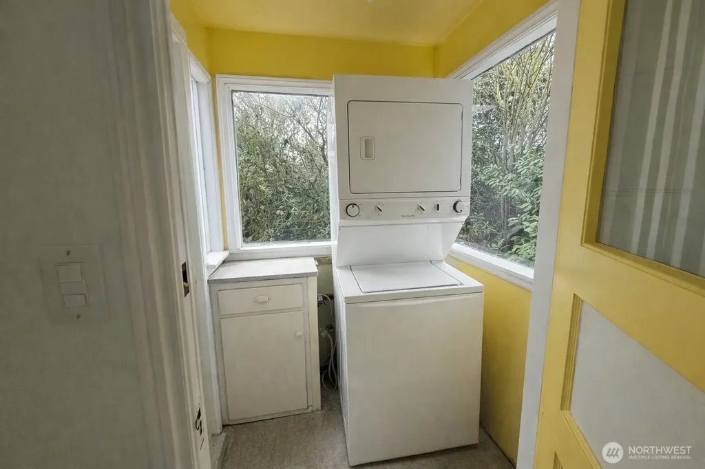 743 N 86th Street Seattle WA 98103