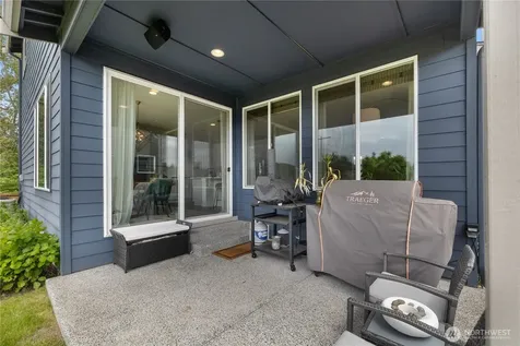 20818 54th Avenue W Lynnwood WA 98036