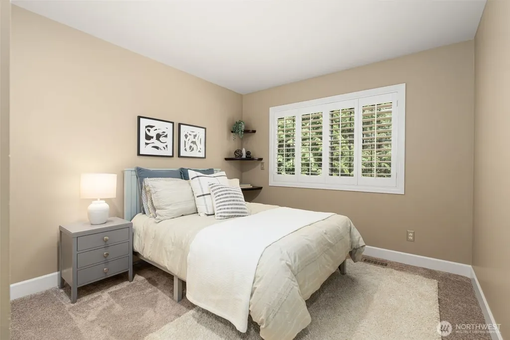 14350 172nd Avenue NE Redmond WA 98052