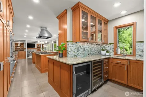 14350 172nd Avenue NE Redmond WA 98052
