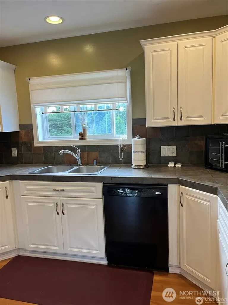 30801 I Street Ocean Park WA 98640