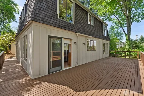 4442 95th Avenue NE Bellevue WA 98004
