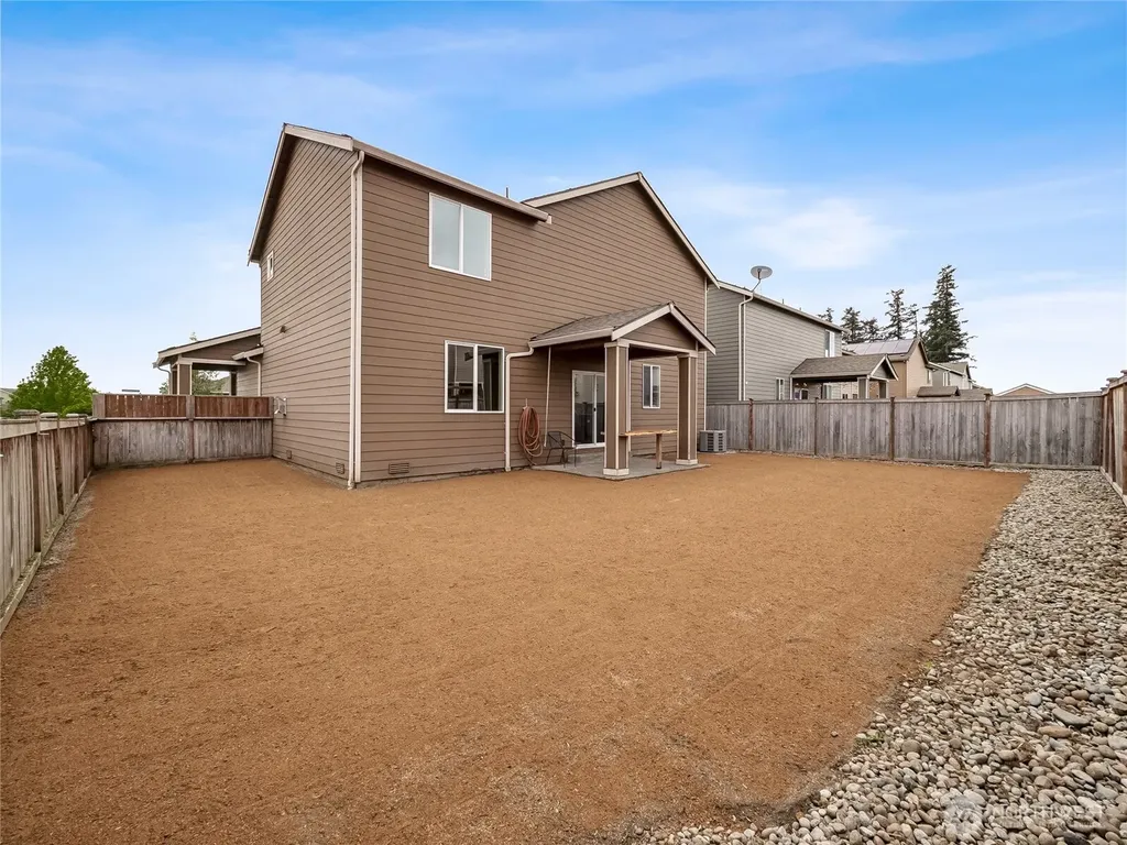201 Grennan Lane N Enumclaw WA 98022