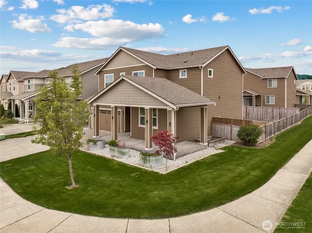 201 Grennan Lane N Enumclaw WA 98022