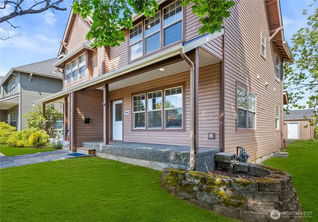 2924 Nevada Street Bellingham WA 98226
