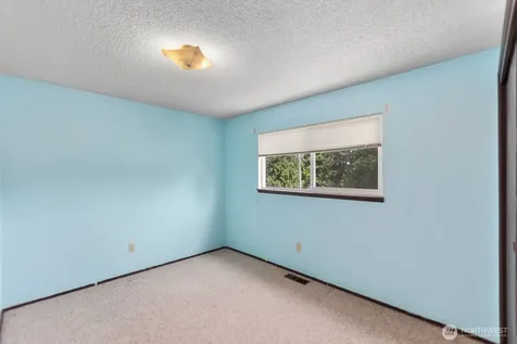 21627 9th Place W Bothell WA 98021