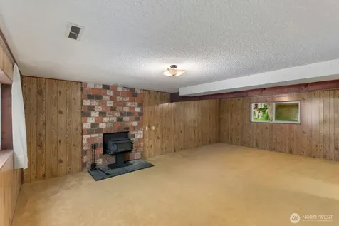 21627 9th Place W Bothell WA 98021