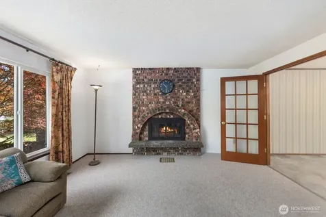 21627 9th Place W Bothell WA 98021