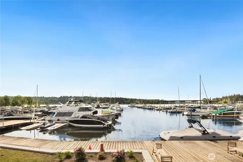 87 Cascade Key Bellevue WA 98006