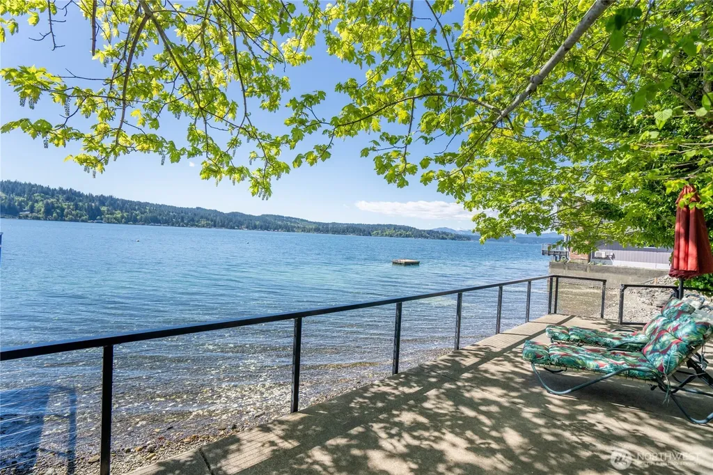 13300 NE North Shore Road Belfair WA 98528