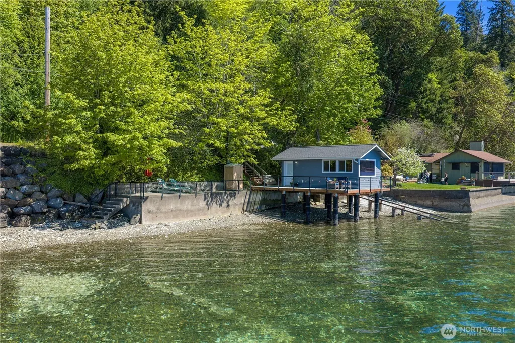 13300 NE North Shore Road Belfair WA 98528