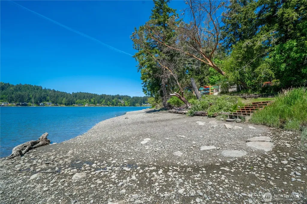 3223 Aspinwall Road NW Olympia WA 98502